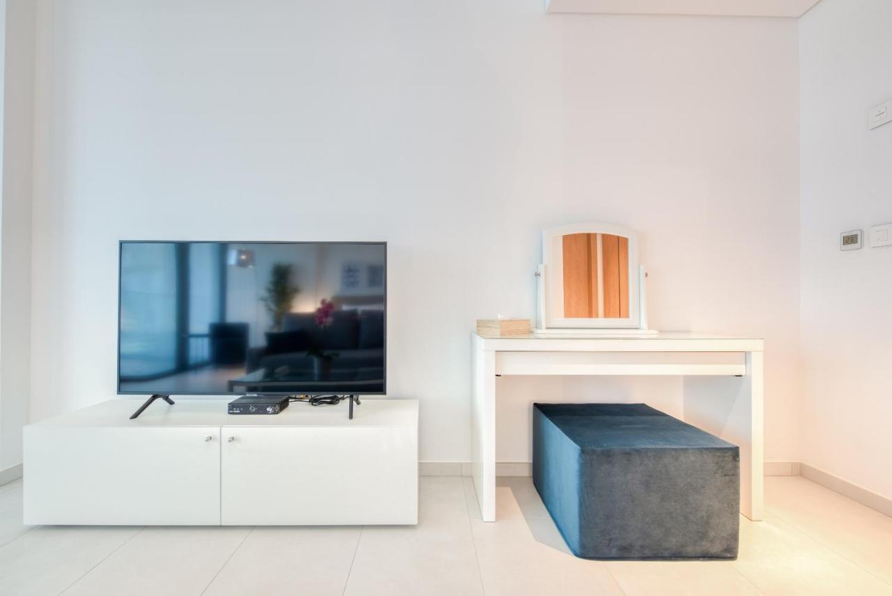 Maison Privee - Luxury, Spacious, Modern Near Burj Khalifa And Dubai Canal Luaran gambar