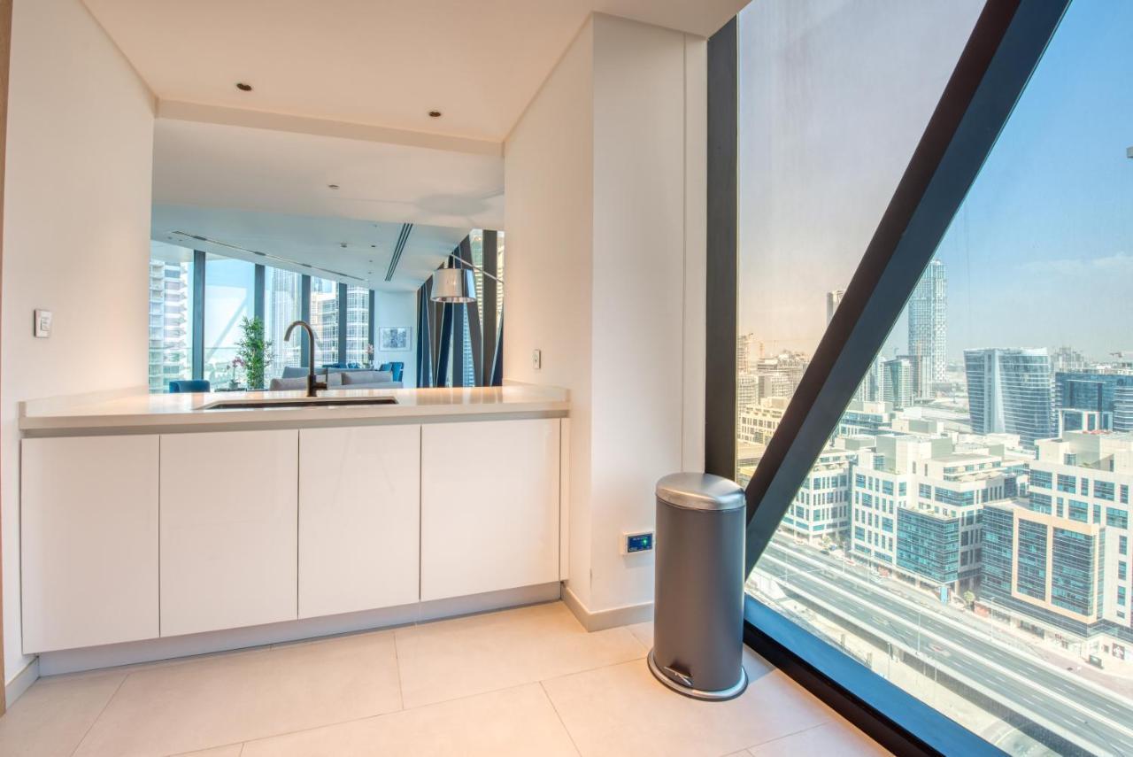 Maison Privee - Luxury, Spacious, Modern Near Burj Khalifa And Dubai Canal Luaran gambar